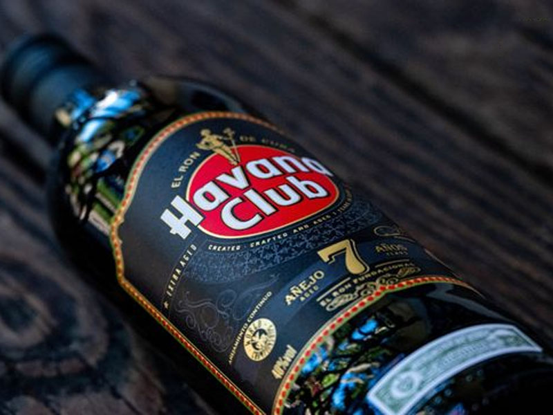 rượu rum havana club 7