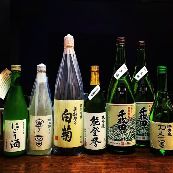 Rượu sake 1.8l Rượu sake 1.8l