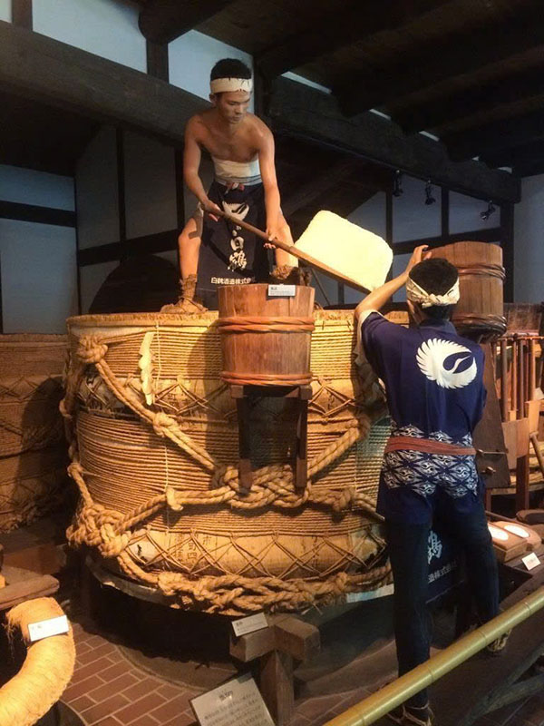 Rượu sake là gì Rượu sake là gì