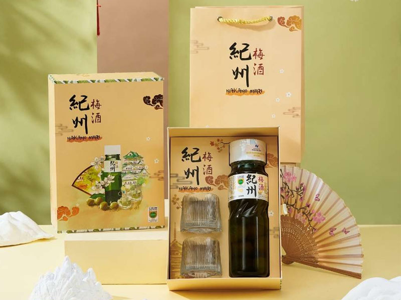hộp quà tặng mơ niên khởi sắc