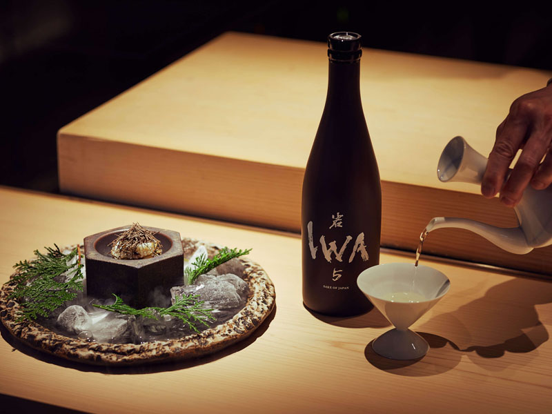 rượu sake iwa 5 assemblage 5 junmai daiginjo
