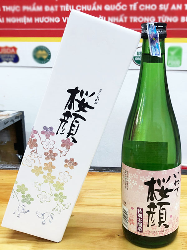 rượu sake sakuragao tokubetsu honjozo 15% 300ml