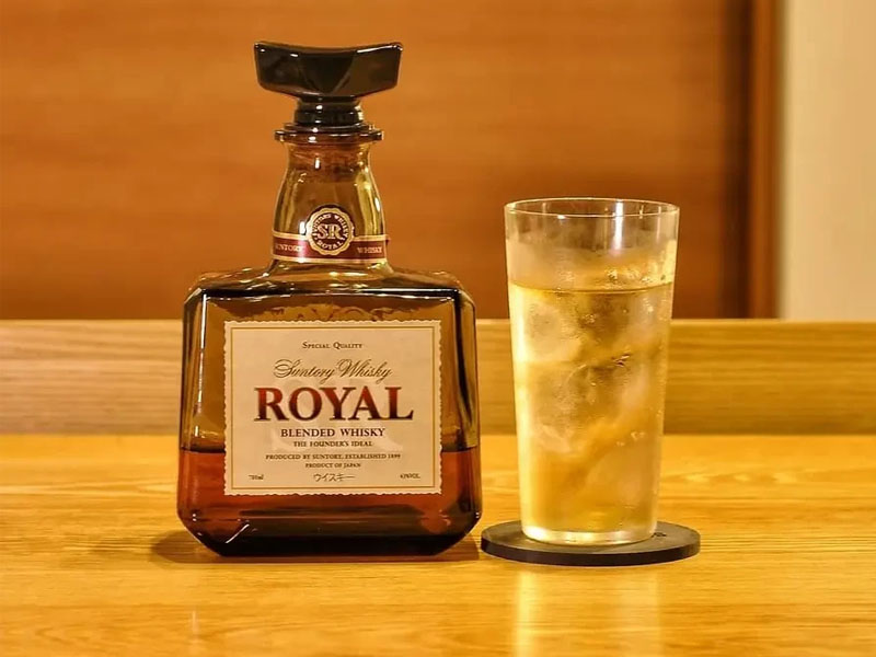 rượu whisky suntory royal blended special quality