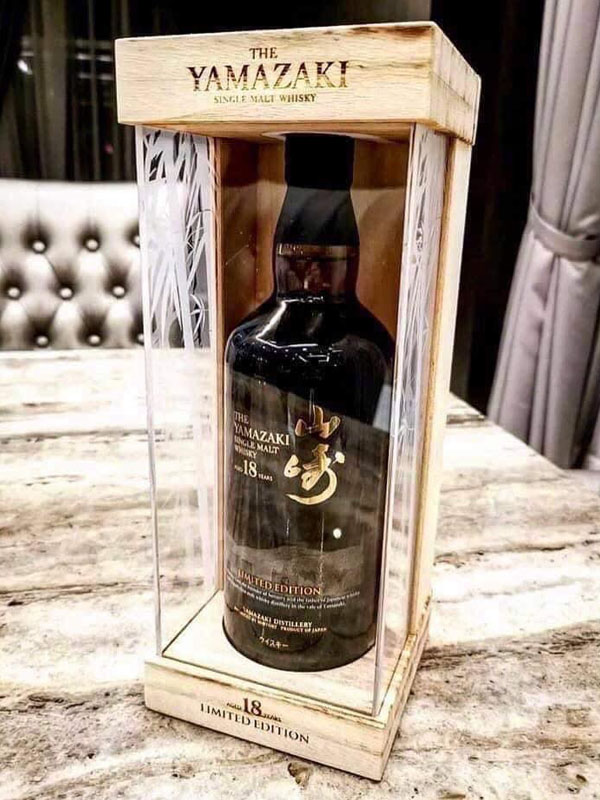 rượu whisky yamazaki 18 limited edition