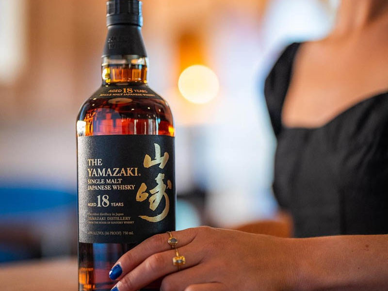 rượu whisky yamazaki 18 năm