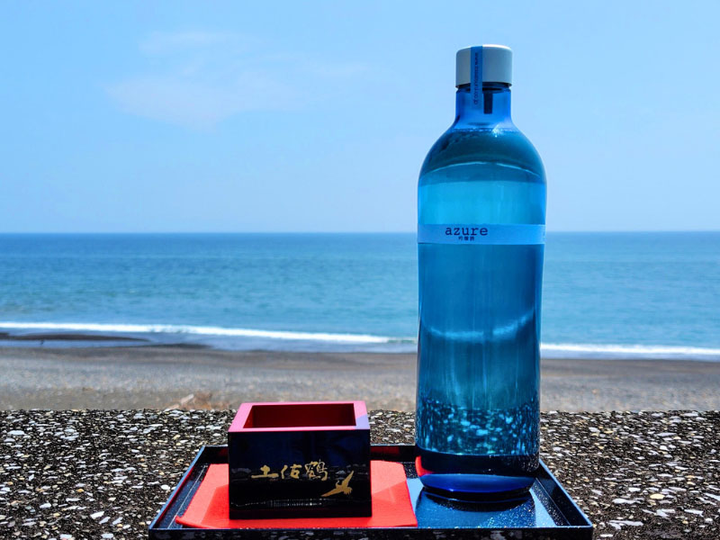 Rượu sake 'azure' tosatsuru ginjo