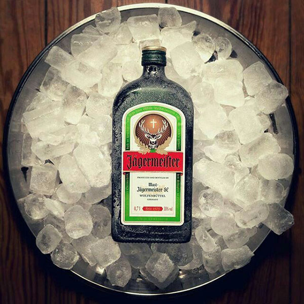 Jagermeister: 5 mẹo uống chuẩn bar, thăng hoa mọi cảm xúc