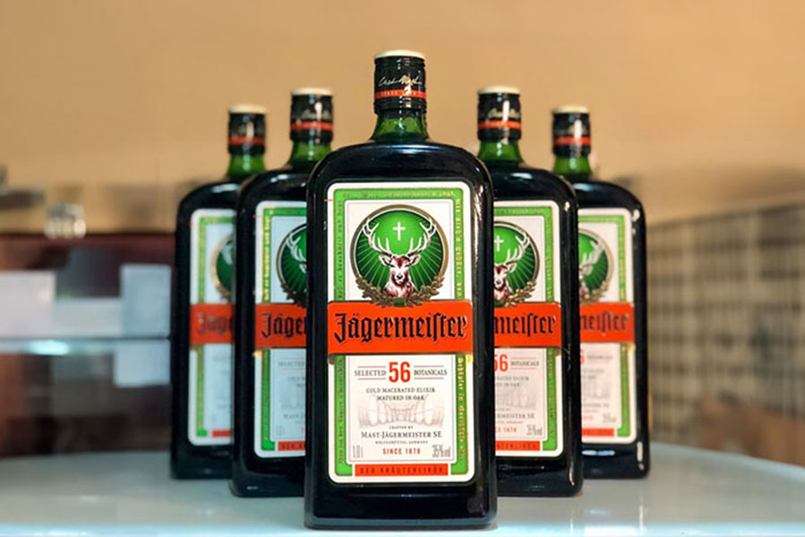 Jagermeister: 5 mẹo uống chuẩn bar, thăng hoa mọi cảm xúc
