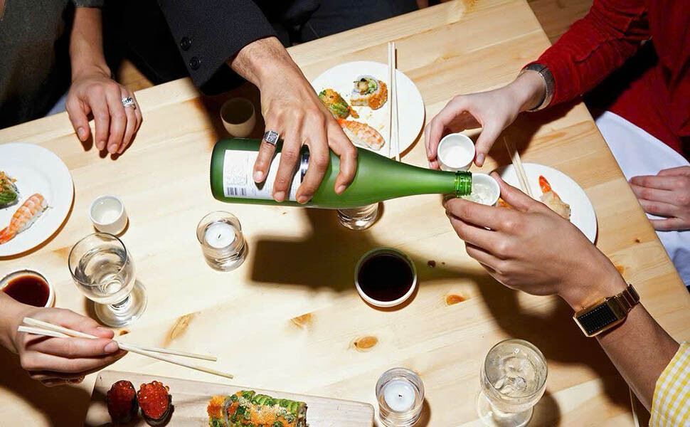 cách uống rượu sake chuẩn vị nhật bản cho người mới bắt đầu cách uống rượu sake chuẩn vị nhật bản cho người mới bắt đầu