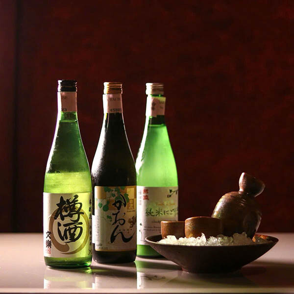 Uống rượu sake đúng cách: Hướng dẫn chi tiết từ A đến Z Uống rượu sake đúng cách: Hướng dẫn chi tiết từ A đến Z