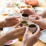 sake với gia đình: trải nghiệm văn hóa tại gia